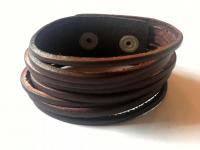 Vastag bőr karkötő csíkos (barna)